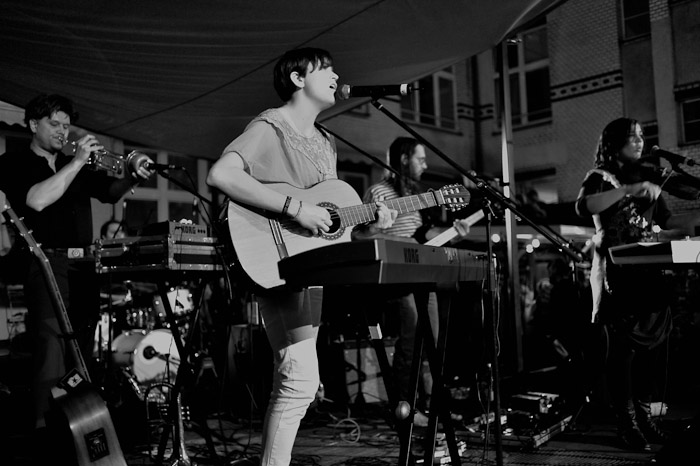 Dear Reader live