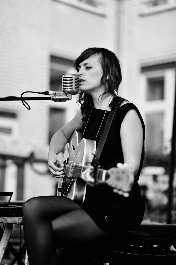 Heather Broderick Live